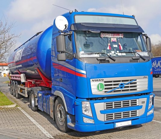 LKW-Versicherung / Was ist alles versichert ?